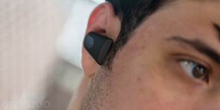 Illustration for article titled Soundhawk's Smart Listening System Aims to Make Hearing Aids Cool